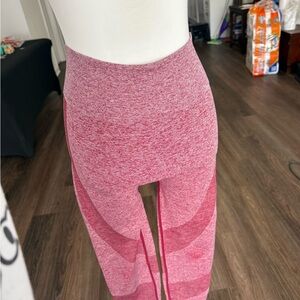 PINK High-Waisted Leggings
